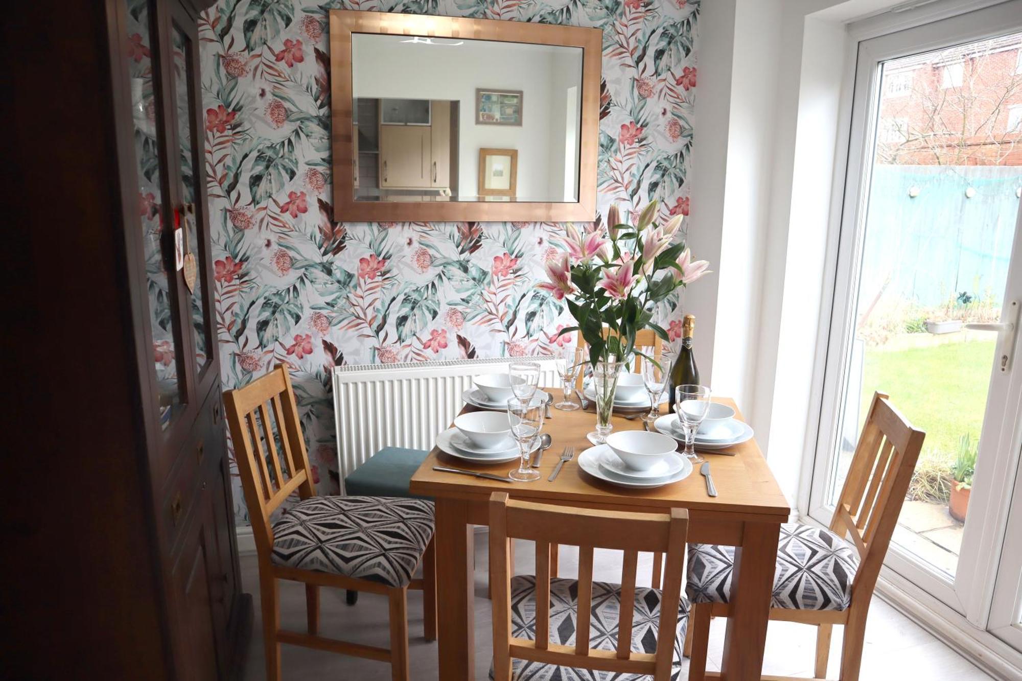 In Our Liverpool Home Sleeps 5 In 2 Double & 1 Single Bedrooms Екстер'єр фото