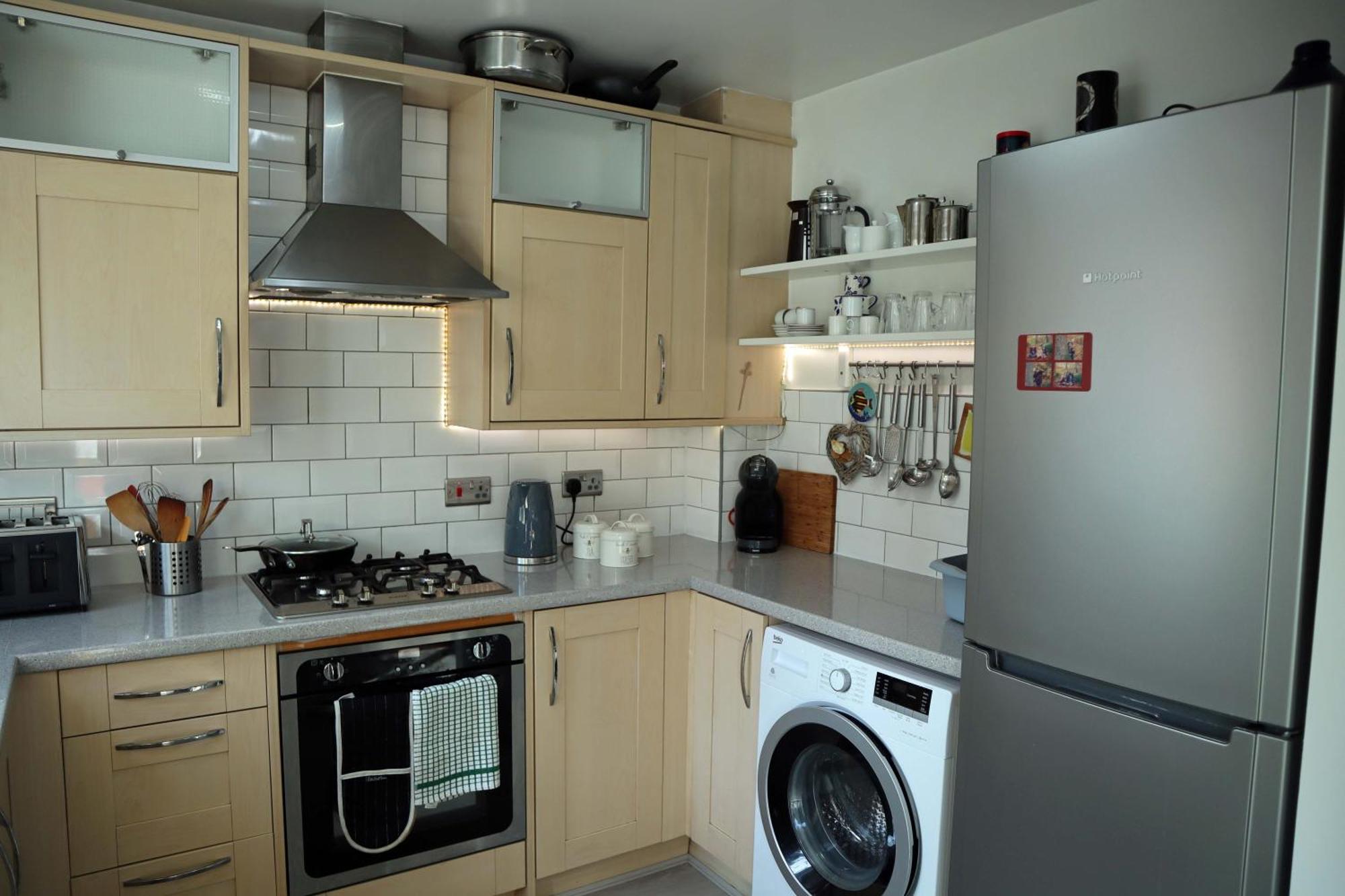 In Our Liverpool Home Sleeps 5 In 2 Double & 1 Single Bedrooms Екстер'єр фото