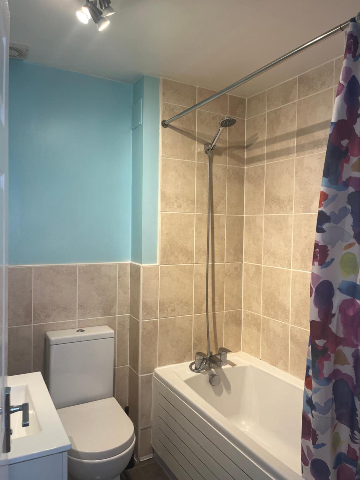 In Our Liverpool Home Sleeps 5 In 2 Double & 1 Single Bedrooms Екстер'єр фото